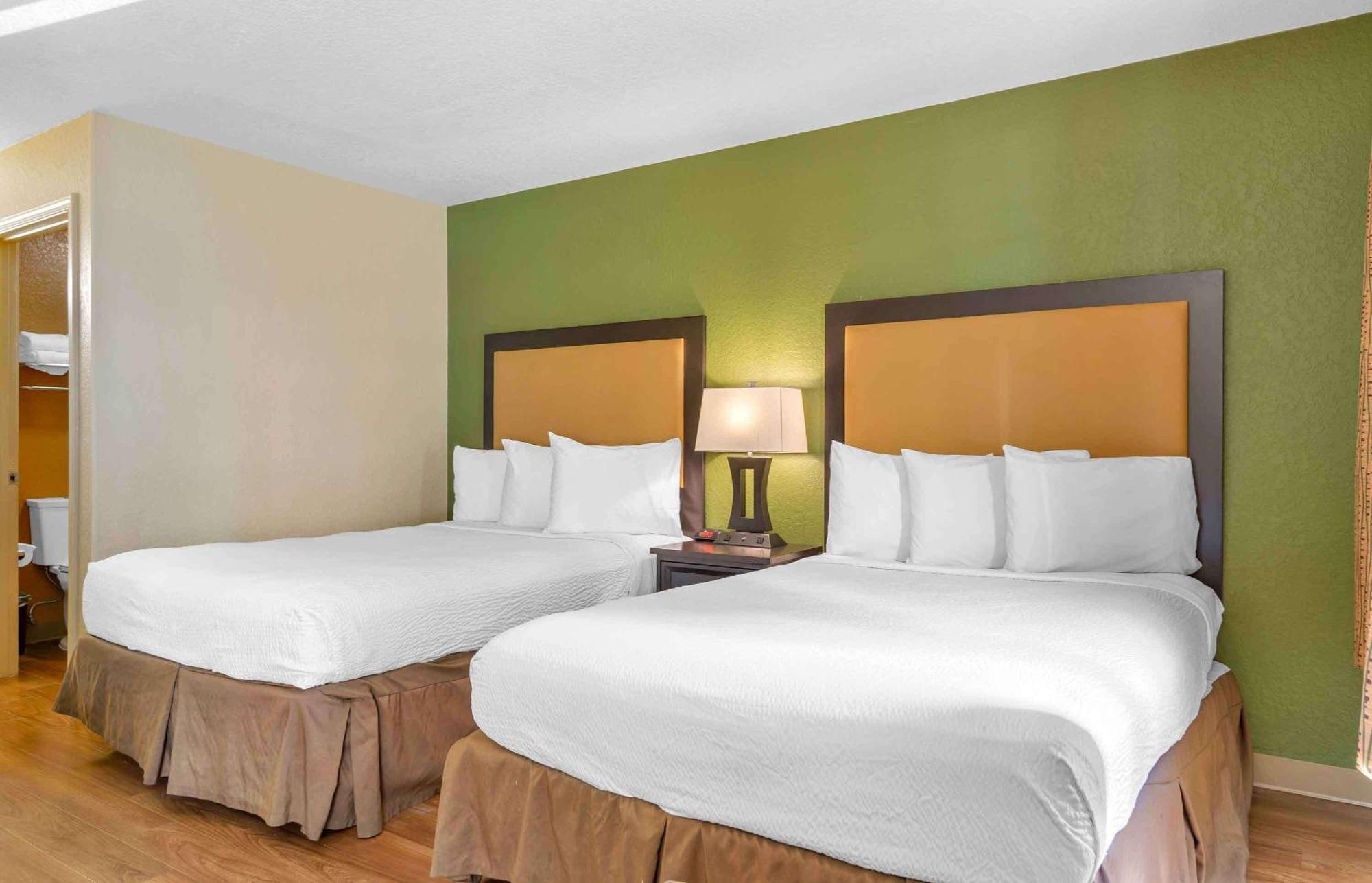 เอ็กซ์เทนด์ สเตย์ อเมริกา ซานราฟาเอล ฟรานซิสโก บูเลอวาร์ด อีสต์ Hotel ภายนอก รูปภาพ