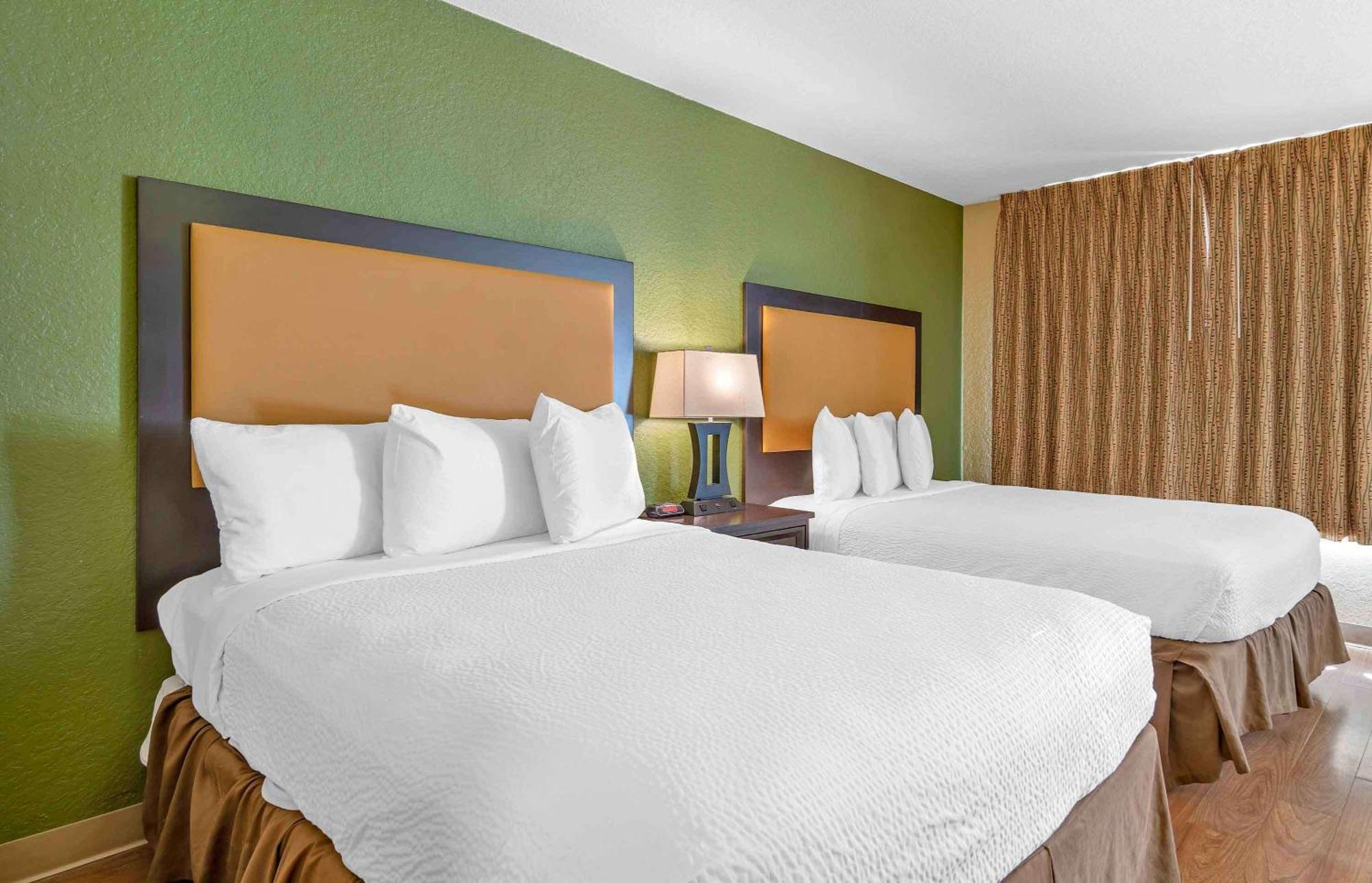 เอ็กซ์เทนด์ สเตย์ อเมริกา ซานราฟาเอล ฟรานซิสโก บูเลอวาร์ด อีสต์ Hotel ภายนอก รูปภาพ