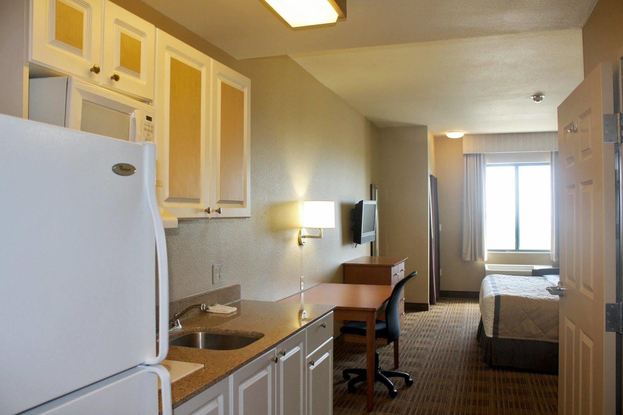 เอ็กซ์เทนด์ สเตย์ อเมริกา ซานราฟาเอล ฟรานซิสโก บูเลอวาร์ด อีสต์ Hotel ภายนอก รูปภาพ