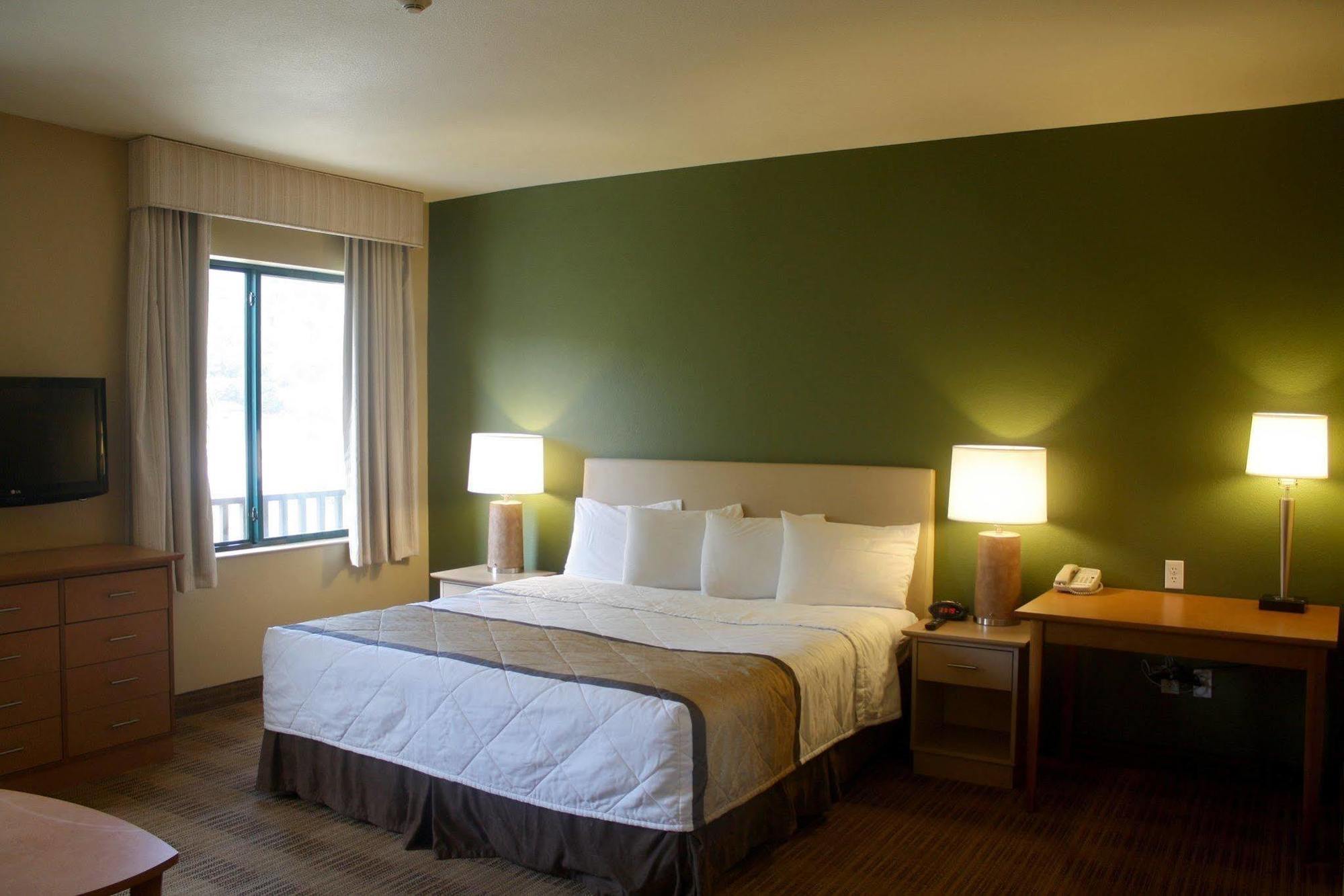 เอ็กซ์เทนด์ สเตย์ อเมริกา ซานราฟาเอล ฟรานซิสโก บูเลอวาร์ด อีสต์ Hotel ภายนอก รูปภาพ